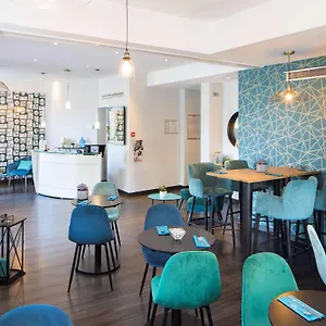 *** Hotel Relais Acropolis France